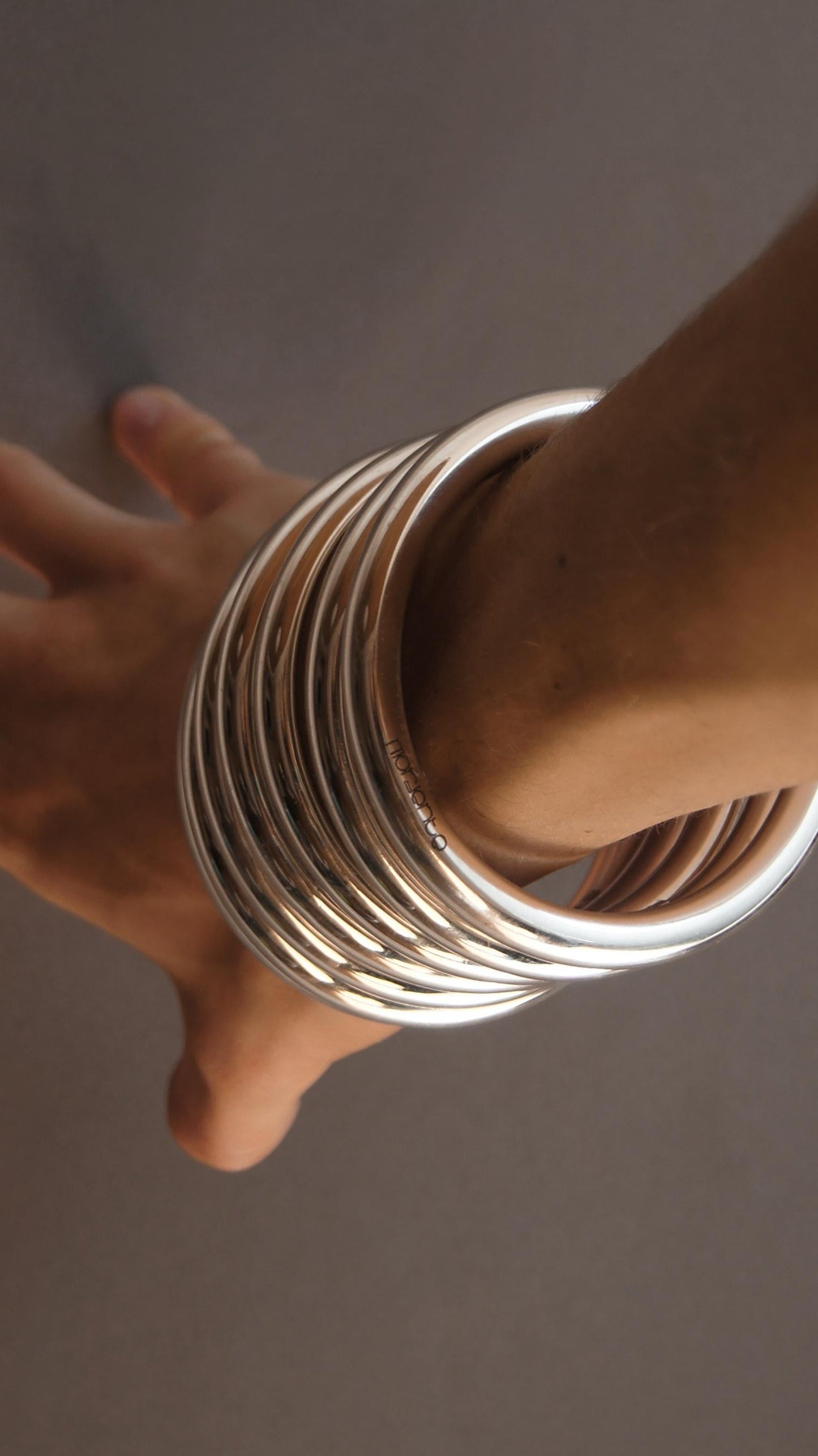 Eterna Bangle